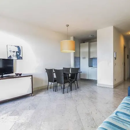 Luxury Dei Marmi Apartment